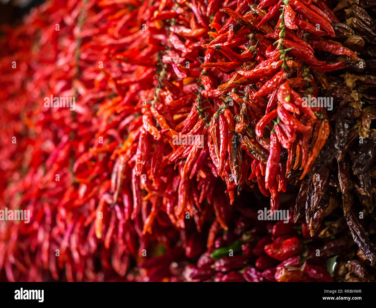 Trocken rote Paprika auf einem lokalen Markt in Madeira, Portugal verkauft. Stockfoto