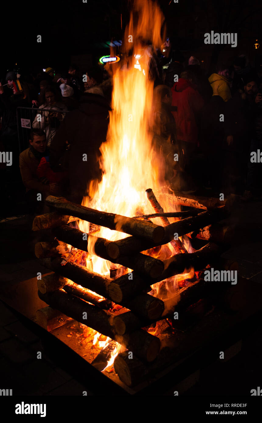 Lagerfeuer in einem traditionellen Folk Festival Stockfoto