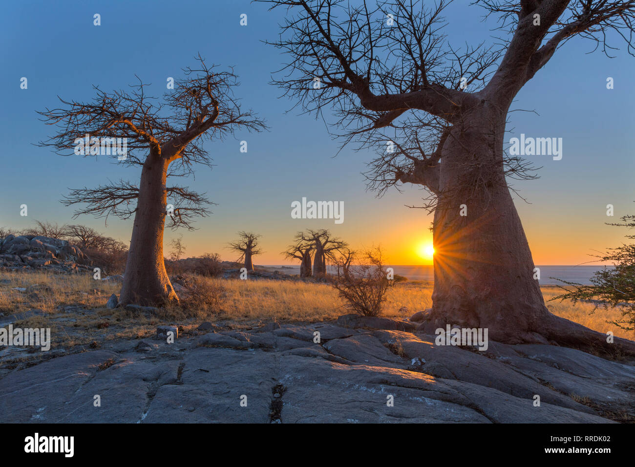 Sonnenuntergang bei Kubu Insel Stockfoto