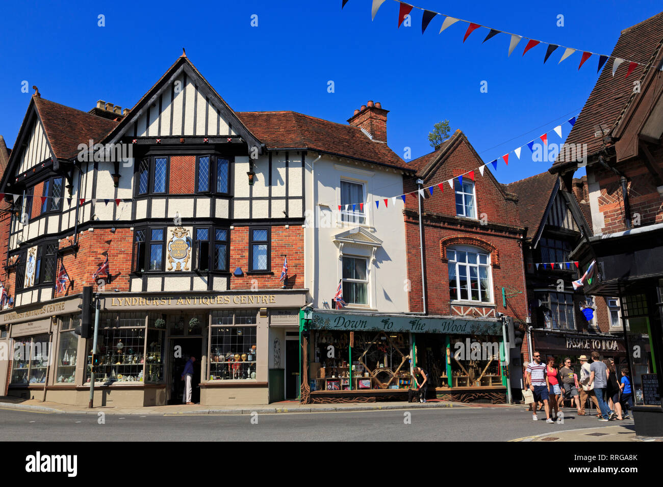 High Street, Lyndhurst, New Forest, Hampshire, England, Vereinigtes Königreich, Europa Stockfoto