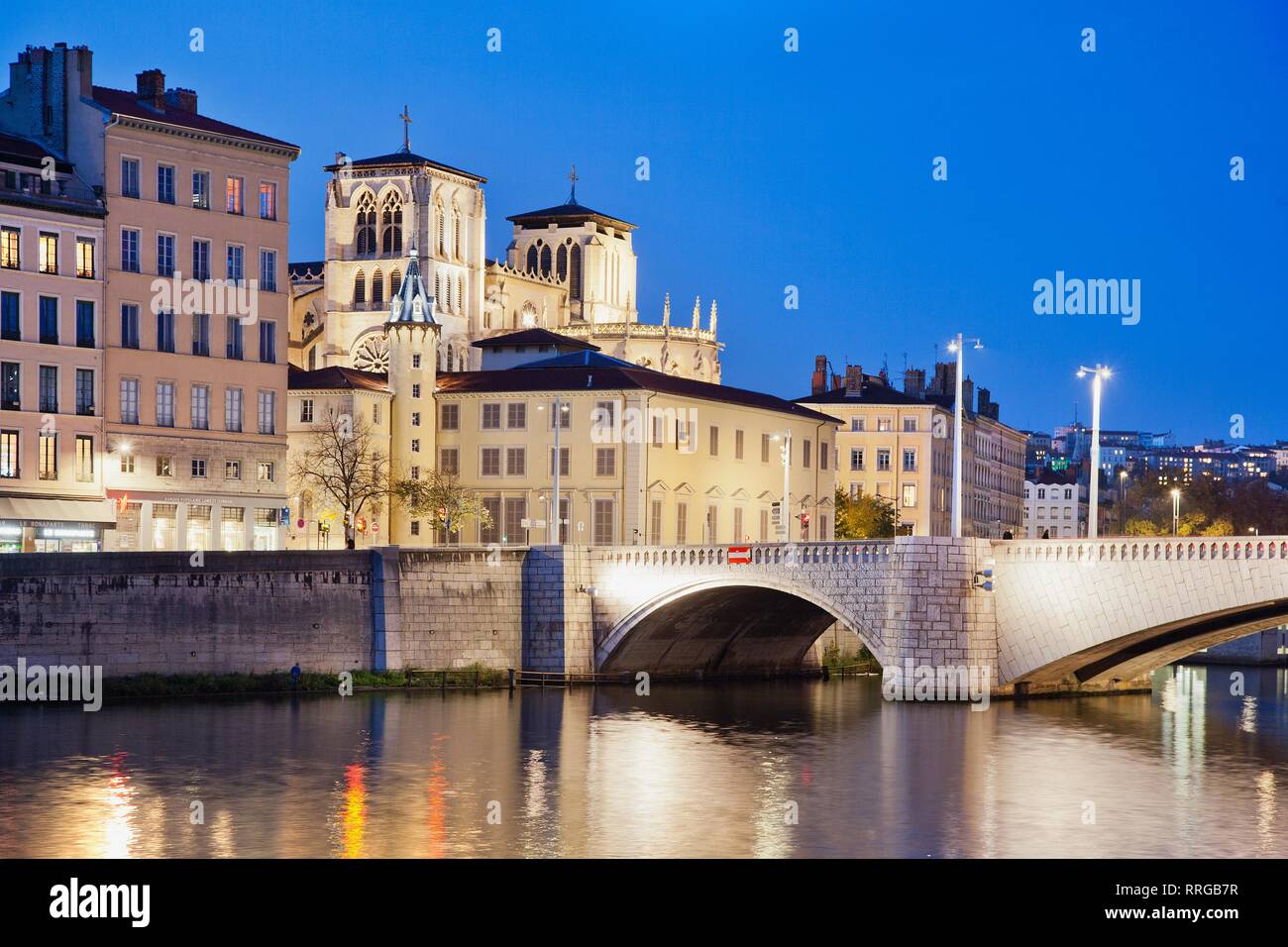 Pont Bonaparte, Lyon, Auvergne-Rhone-Alpes, Frankreich, Europa Stockfoto