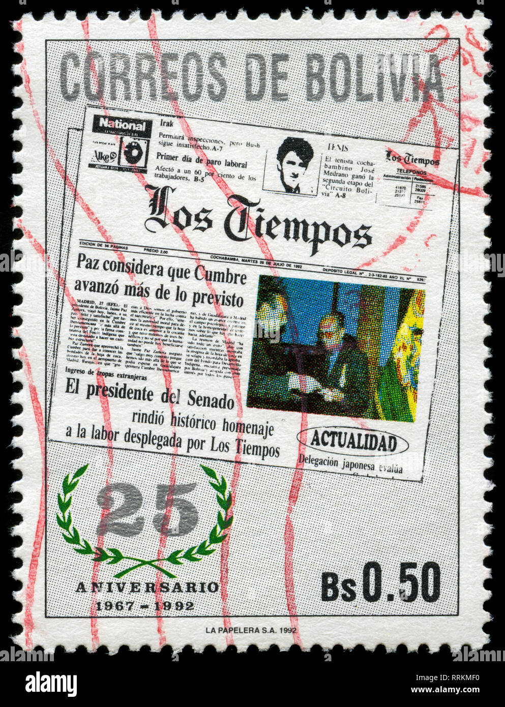 Briefmarke aus Bolivien in den 25. Jahrestag der 'Los tiempos" Zeitung in der Serie 1992 Stockfoto