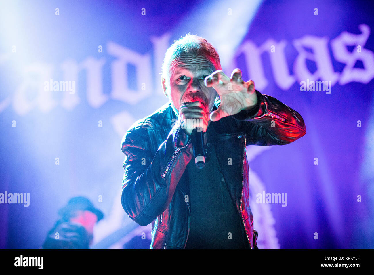 Norwegen, Oslo - 21. Februar 2019. Der schwedischen Doom Metal Band Candlemass führt ein Live Konzert in Oslo Spektrum in Oslo. Hier Sänger Johan Längqvist wird gesehen, live auf der Bühne. (Foto: Gonzales Foto - Terje Dokken). Stockfoto