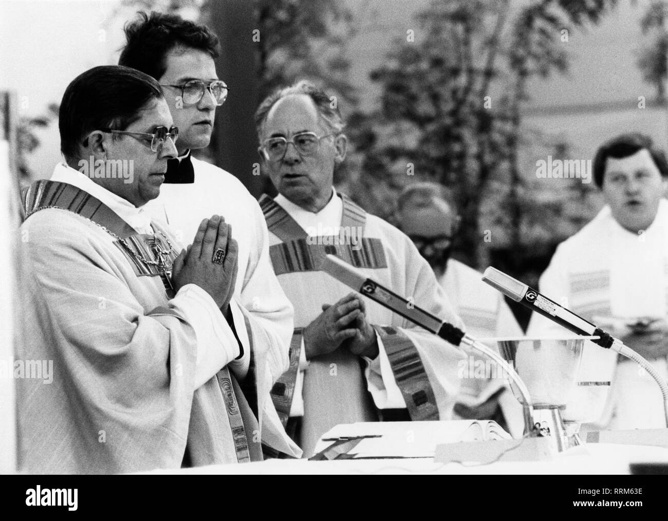 Katholische liturgien Fotos und Bildmaterial in hoher Auflösung Alamy