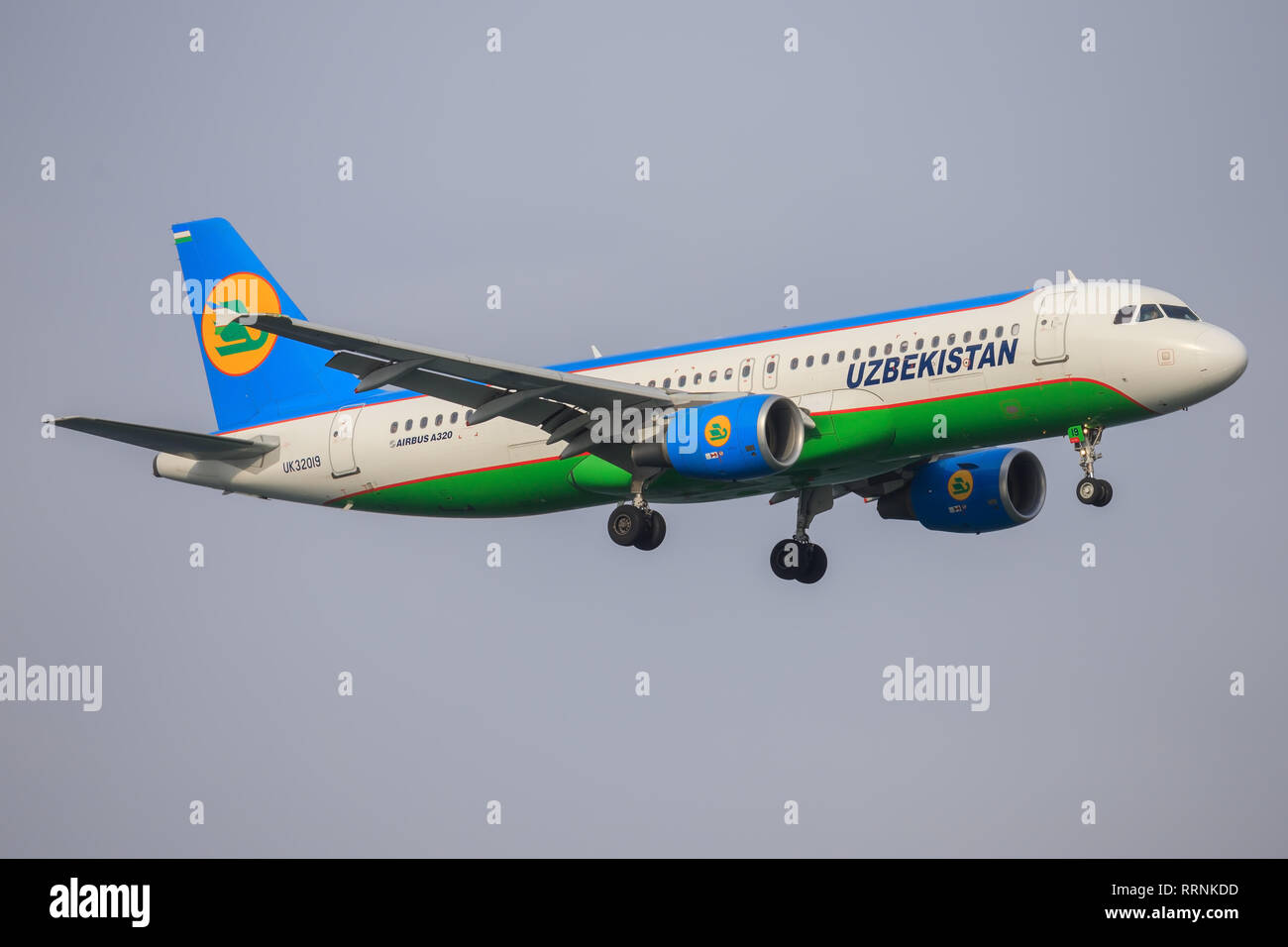 Istanbul/Türkei, 12. Februar 2019: Airbus A320 aus Usbekistan in Istanbul neue Flughafen (ISL/LFTM) Stockfoto