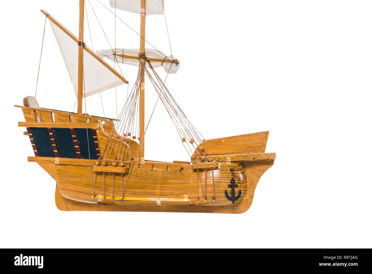 Vintage Schiffs Modell schwebend in der Luft isoliert auf weißem Stockfoto