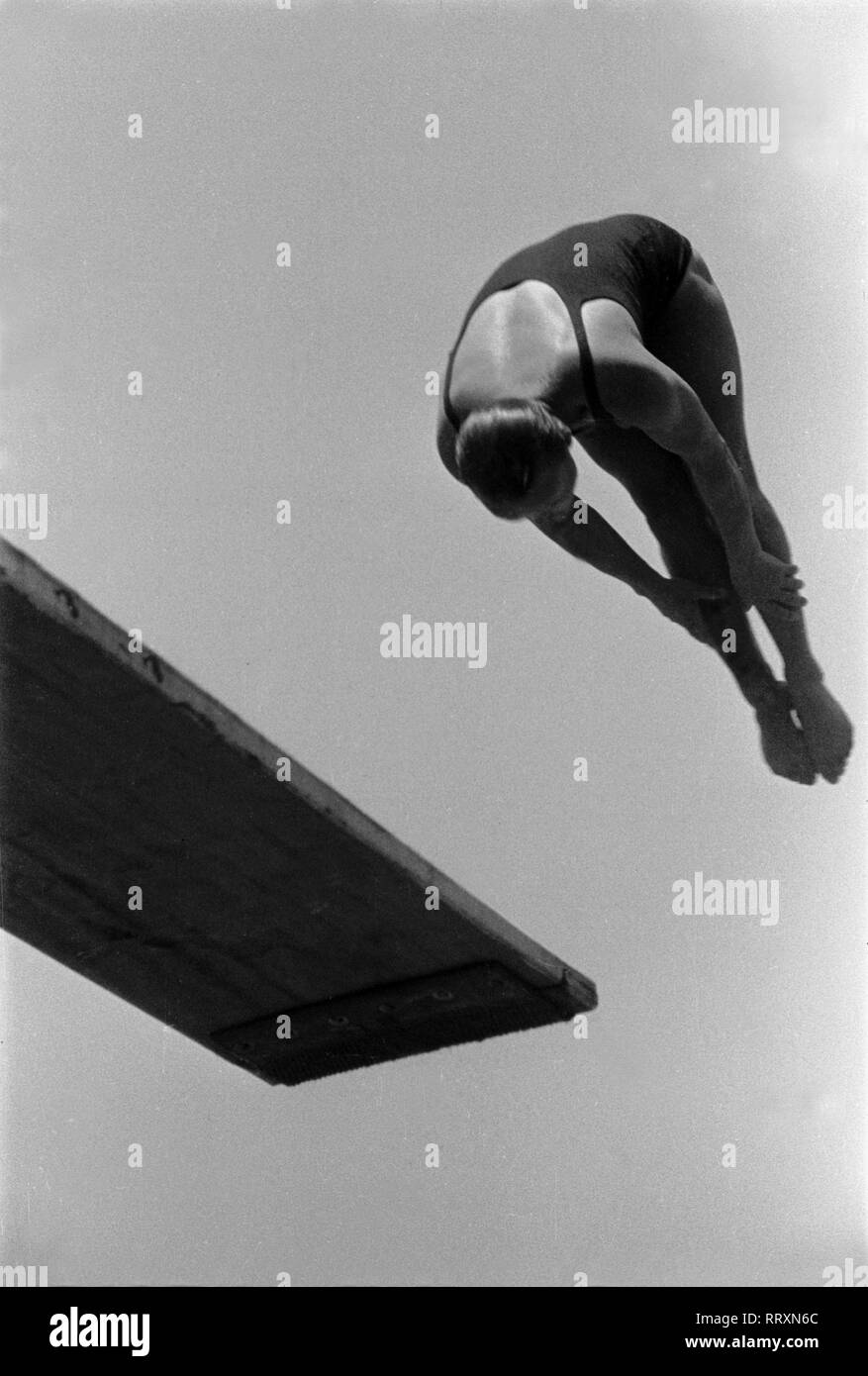 Olympische sommerspiele 1936 schwimmen Fotos und Bildmaterial in