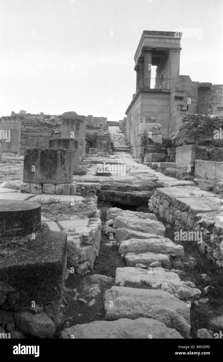 Spanien, Griechenland - Der Palast von Knossos, Kreta, Griechenland, 1950er Jahre. Der Palast von Knossos, Kreta, Griechenland, 1950. Stockfoto