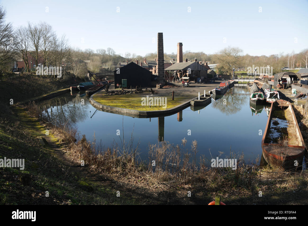 Blick auf den Kanal Becken an das Black Country Living Museum, Dudley, West Midlands, England, Großbritannien. Stockfoto