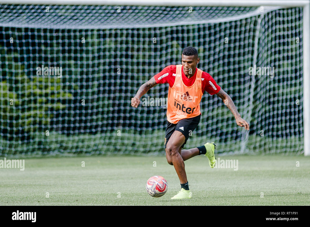 SÃO PAULO, SP - 27.02.2019: TREINO DO SÃO PAULO FC-Arboleda während der Ausbildung von São Paulo Fußball Verein bei CCT Barra Funda, im Westen Zone von São Paulo. (Foto: Maurício Rummens/Fotoarena) Stockfoto