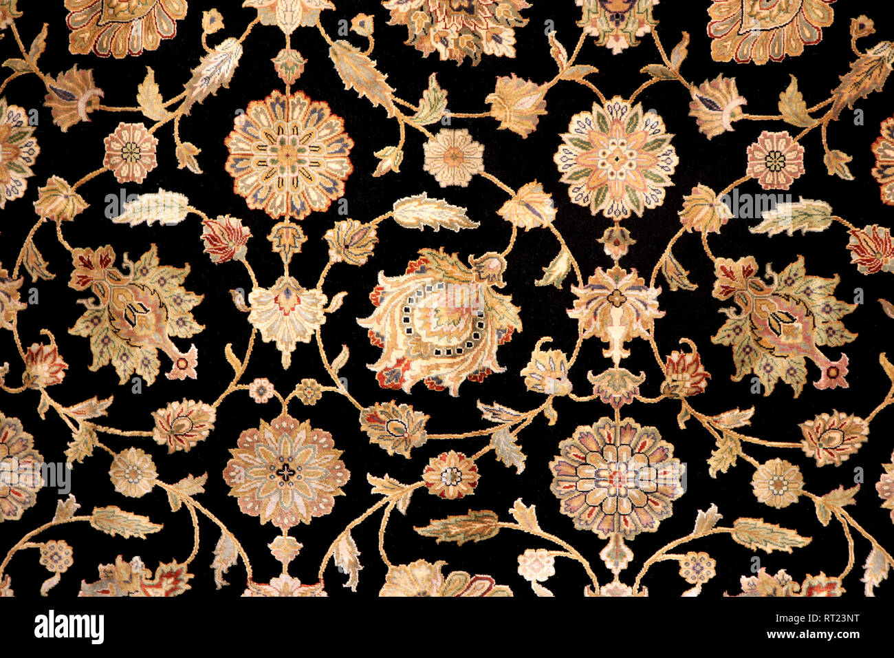 Traditionelle, Cover Design Hintergrund. Schöne textil Teppich Einrichtung Kulisse. Türkische orientalischen Teppich Textur. Stockfoto