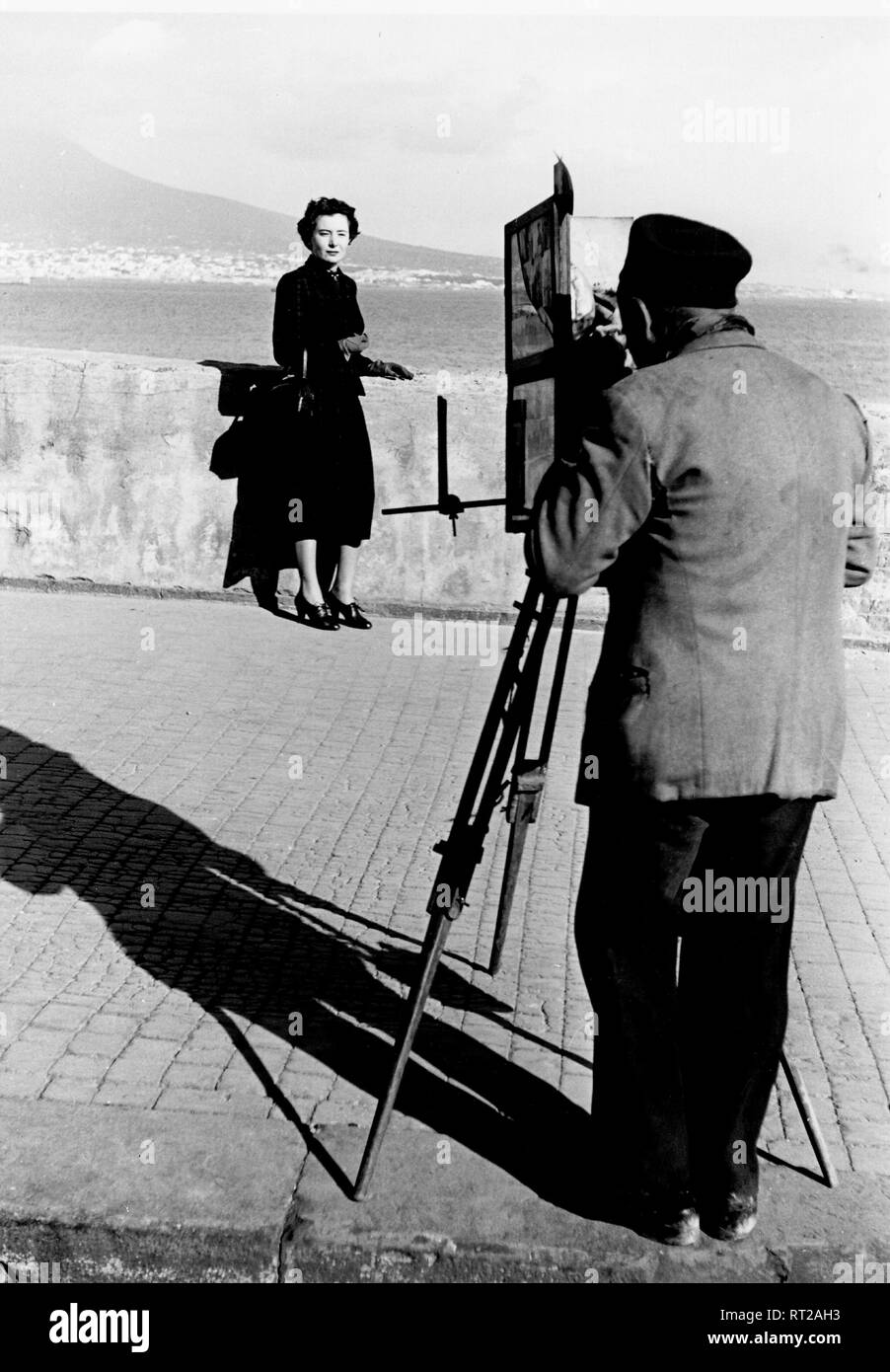 Erich Andres / Erich Andres - Italien, Fotograf, Frau, Geschichte,  historische, 1950er Jahre Italienisch - Eine Frau läßt sich