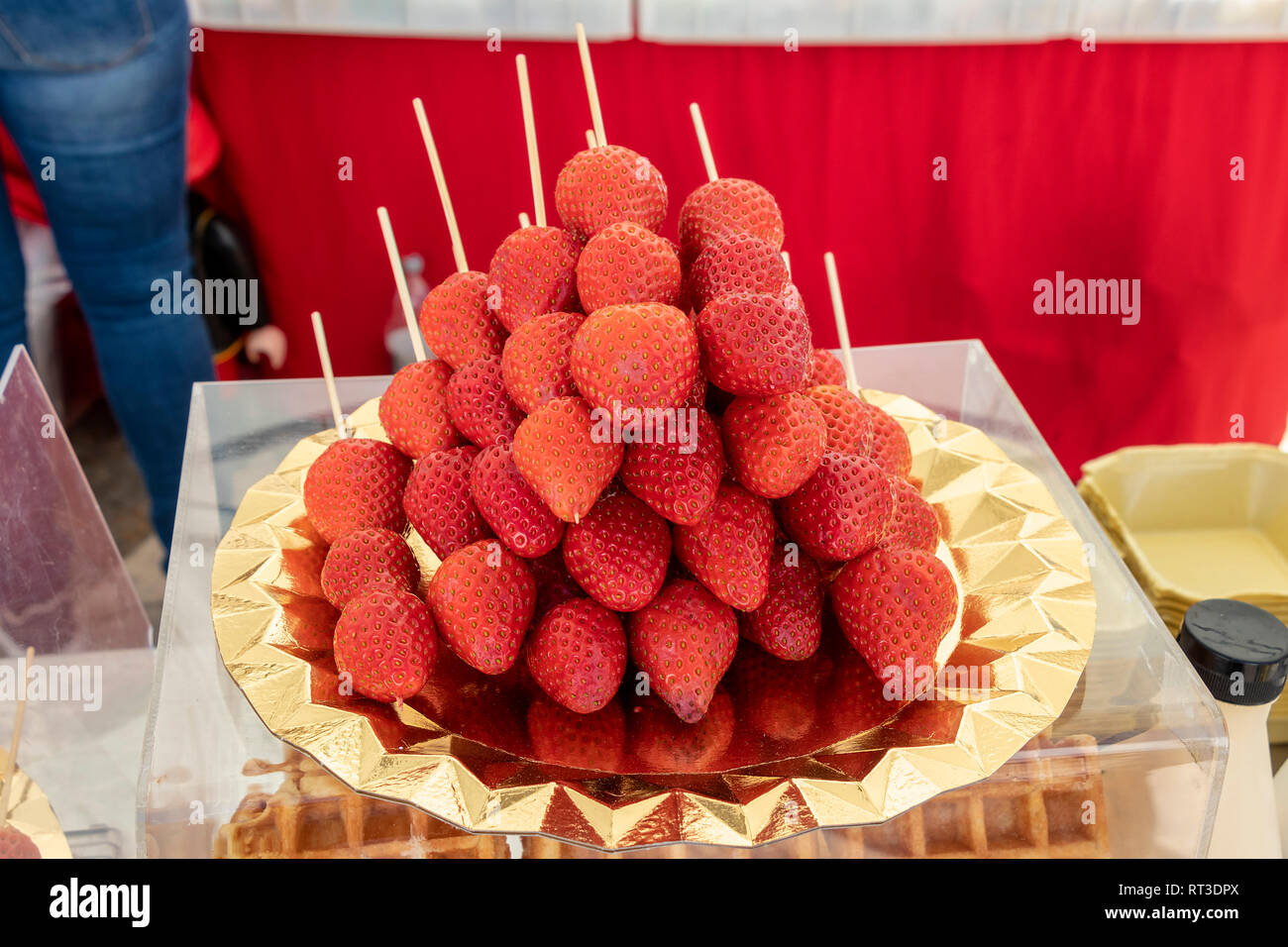 Frische Erdbeeren in einem Markt Stockfoto