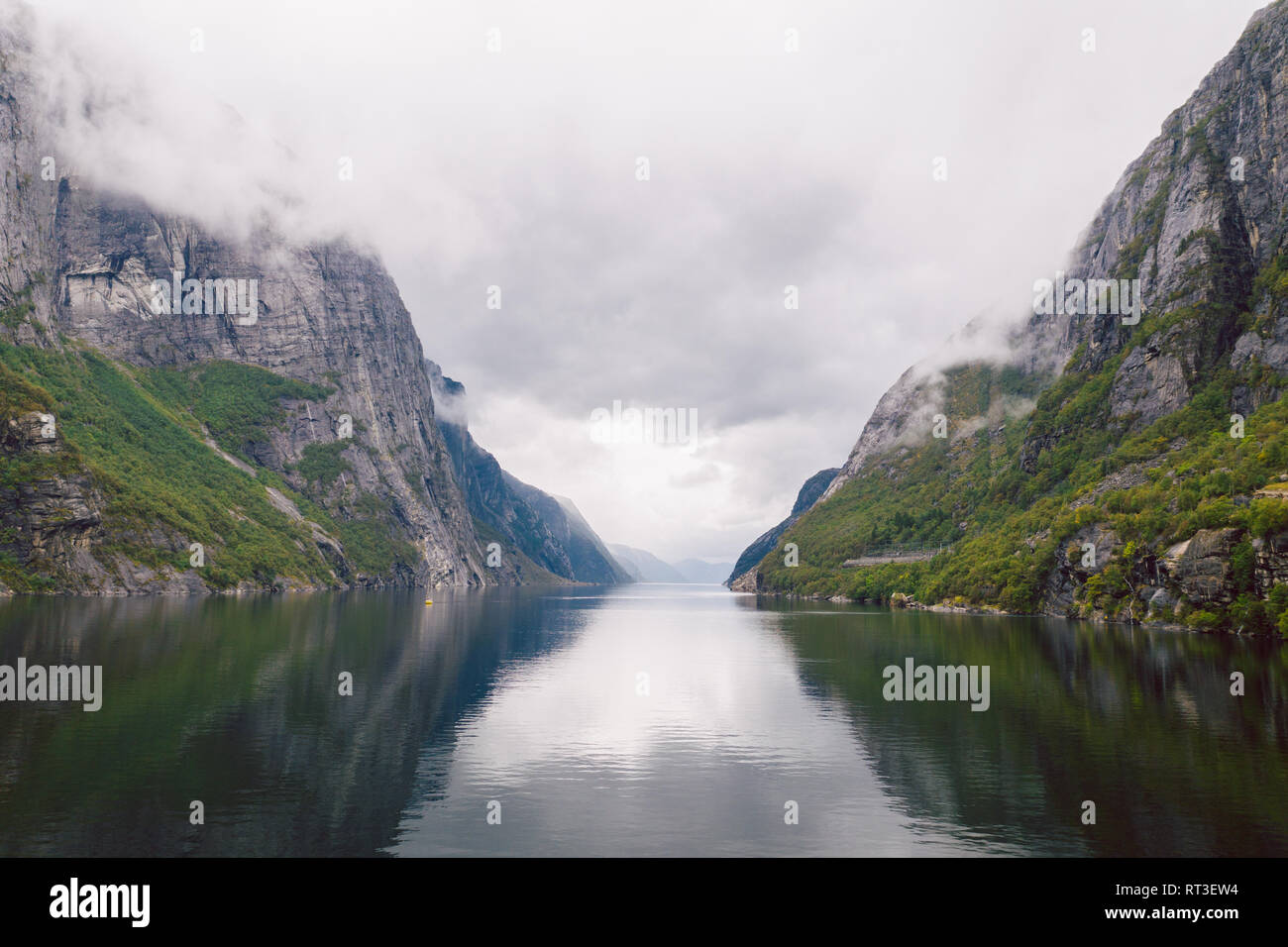 Luftaufnahme der erstaunlichen Lysefjord in Norwegen Stockfoto