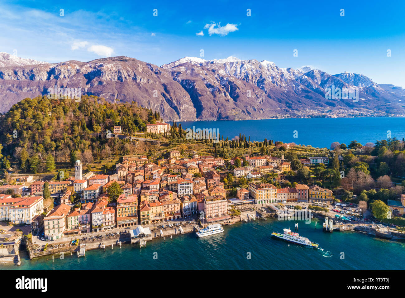 Italien, Lombardei, Luftaufnahme von Bellagio und Comer see Stockfoto