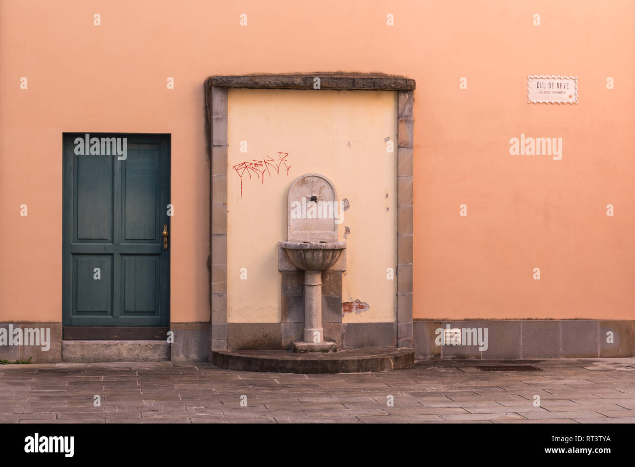 Öffentliche Brunnen in Muggia, Friaul Julisch Venetien, Italien Stockfoto