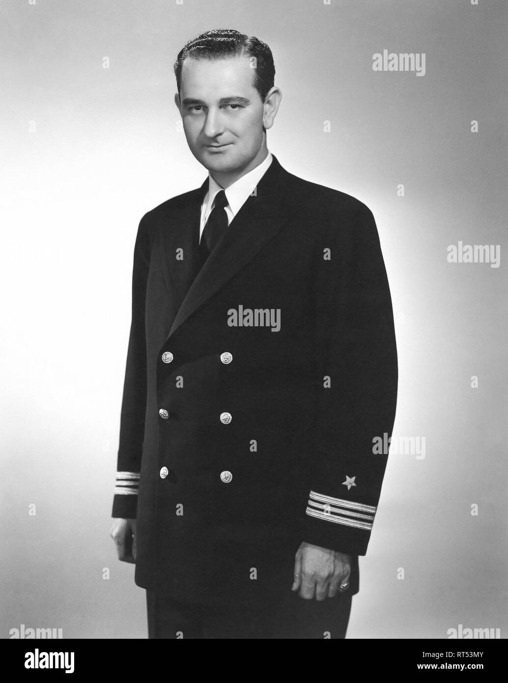 Weltkrieg Bildnis einer jungen Lyndon Johnson in seiner Marine uniform. Stockfoto