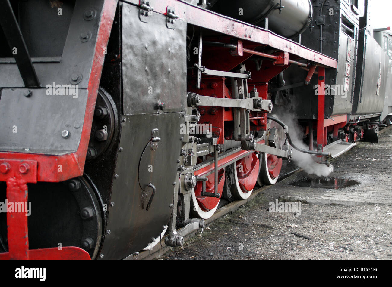 Dampflokomotive Räder. Ansicht schließen von retro Zug Gang. Stockfoto