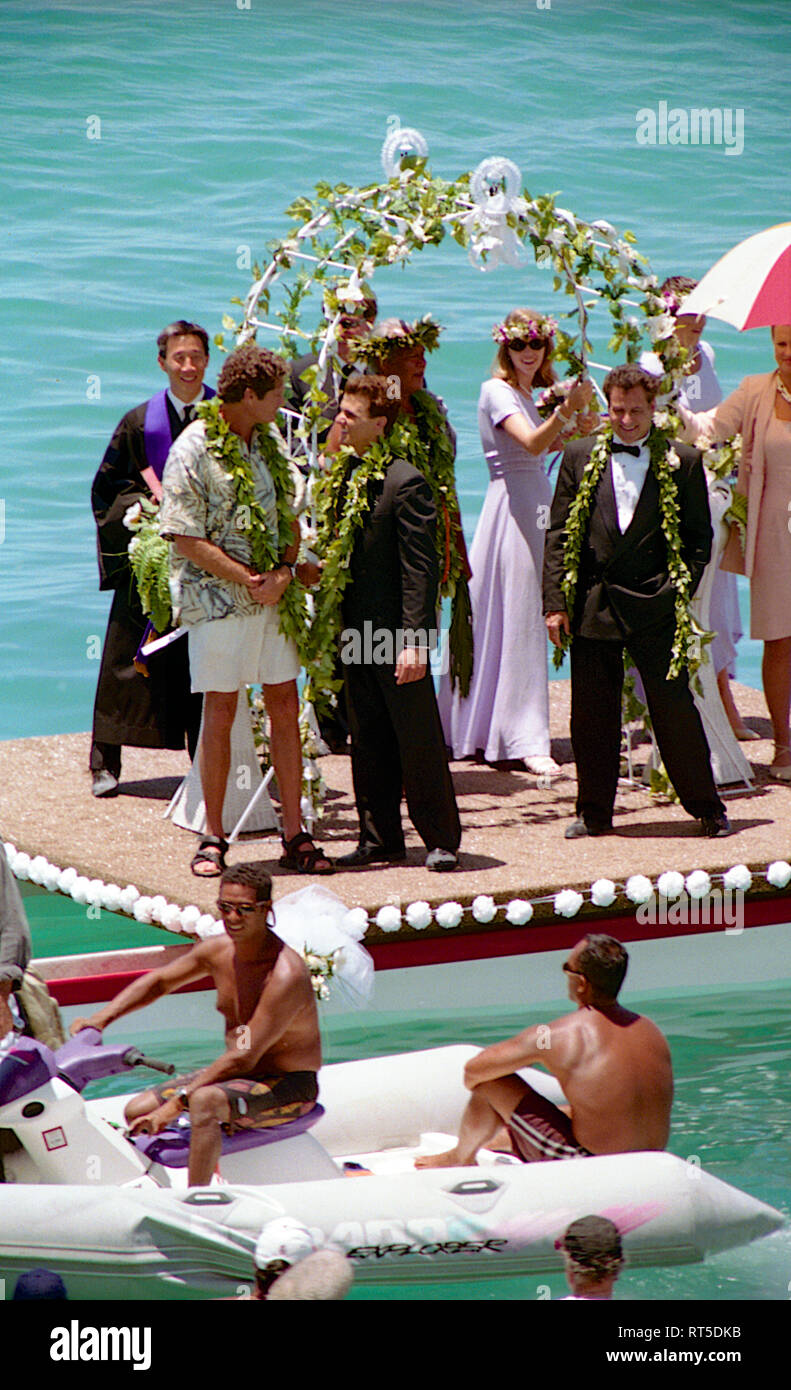 Honolulu, Hawaii, 20. Juli 1999 Erster Tag der Dreharbeiten "BayWatch Hawaii. Hintergrund Extras auf dem Set von "Baywatch Hawaii" Stockfoto