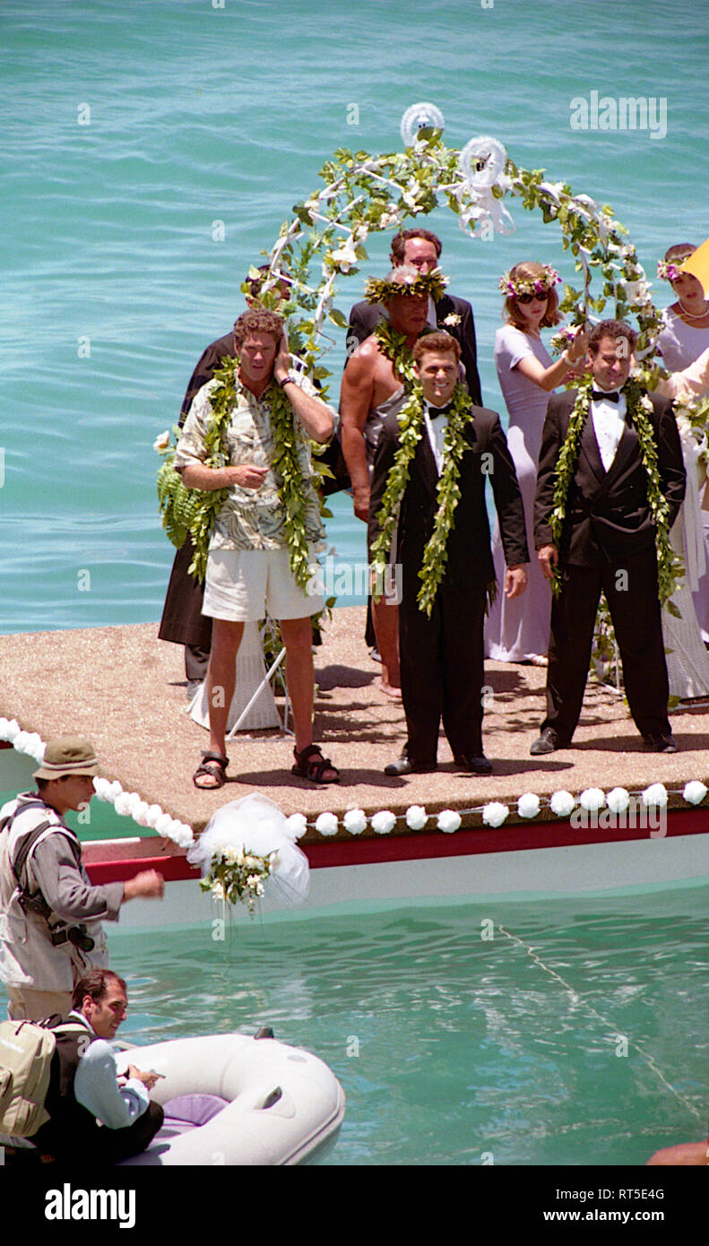 Honolulu, Hawaii, 20. Juli 1999 Erster Tag der Dreharbeiten "BayWatch Hawaii. Hintergrund Extras auf dem Set von "Baywatch Hawaii" Stockfoto