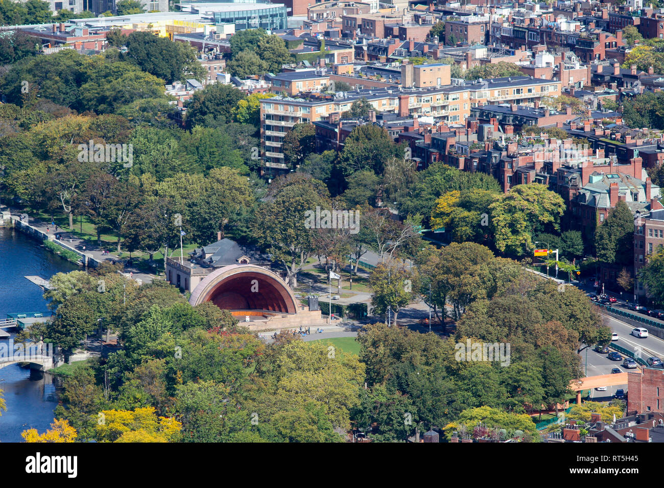 Luftaufnahme der Limousine Memorial Shell, Charles River Esplanade, Back Bay, Boston, Massachusetts, United States Stockfoto