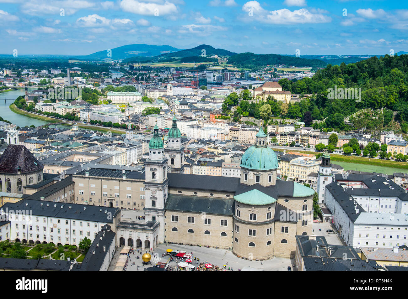 Austraia, Salzburg Land, Salzburg, Salzburger Dom und Blick auf die Stadt Stockfoto