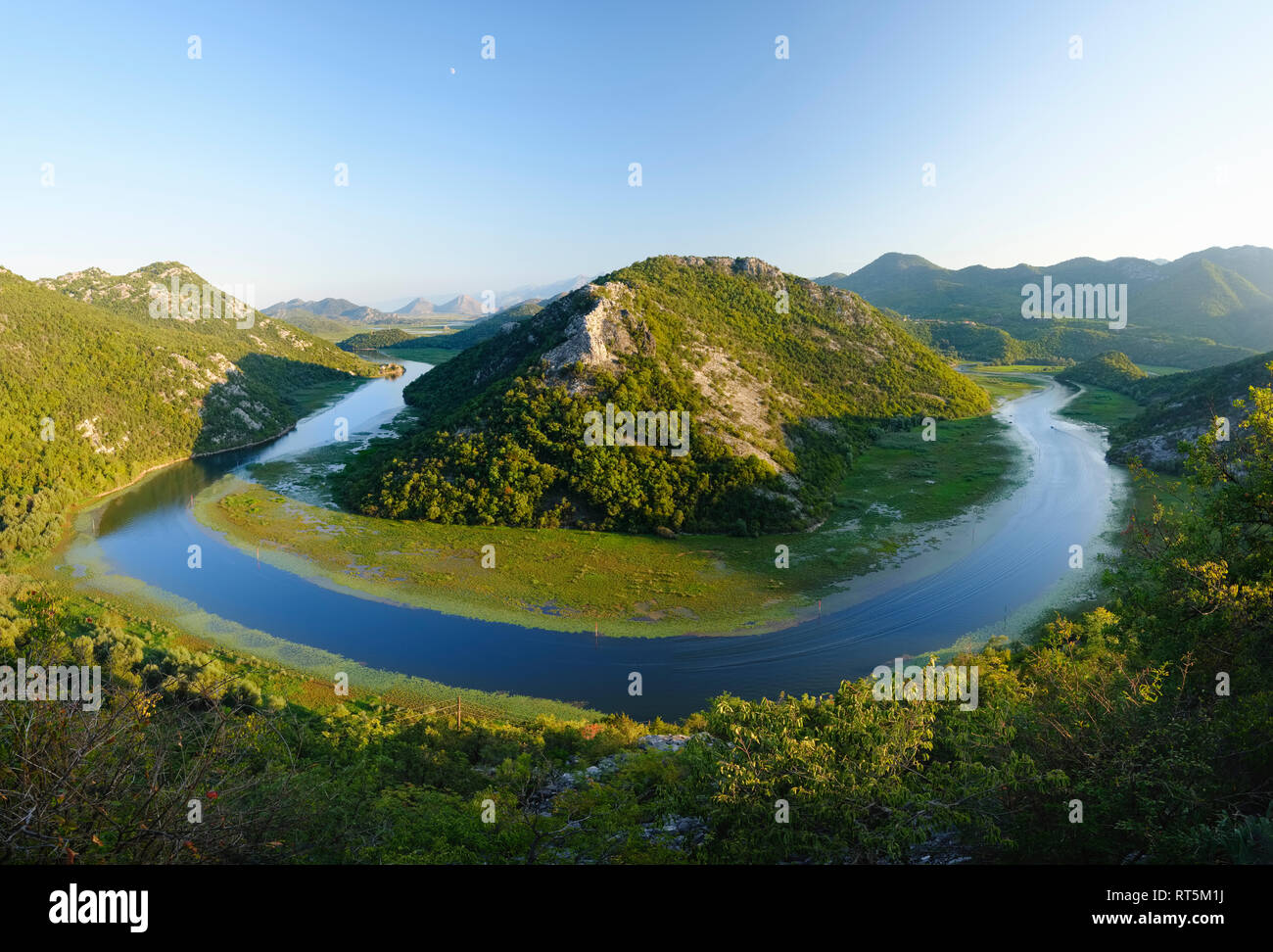 Montenegro, Schleife des Flusses Crnojevic von Pavlova Strana Lookout gesehen Stockfoto