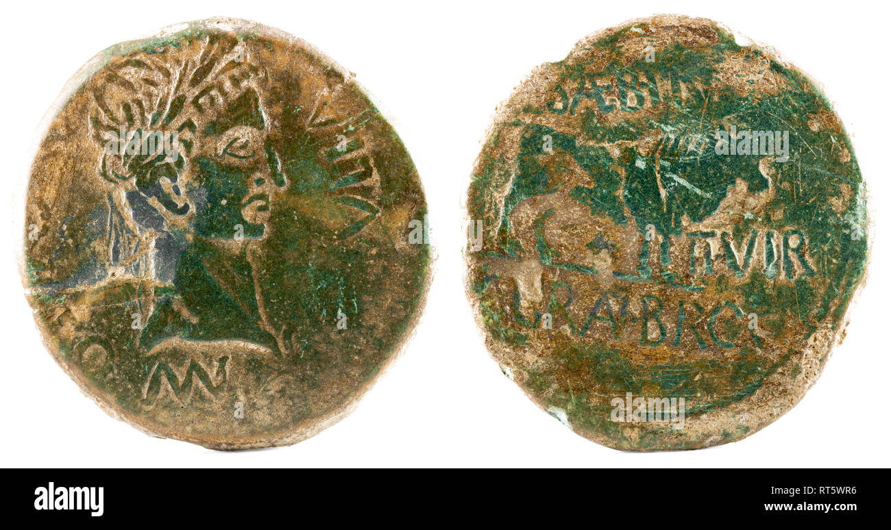 Antike römische Kupfermünze. Als der Kaiser Augustus. In Calagurris geprägt. Stockfoto