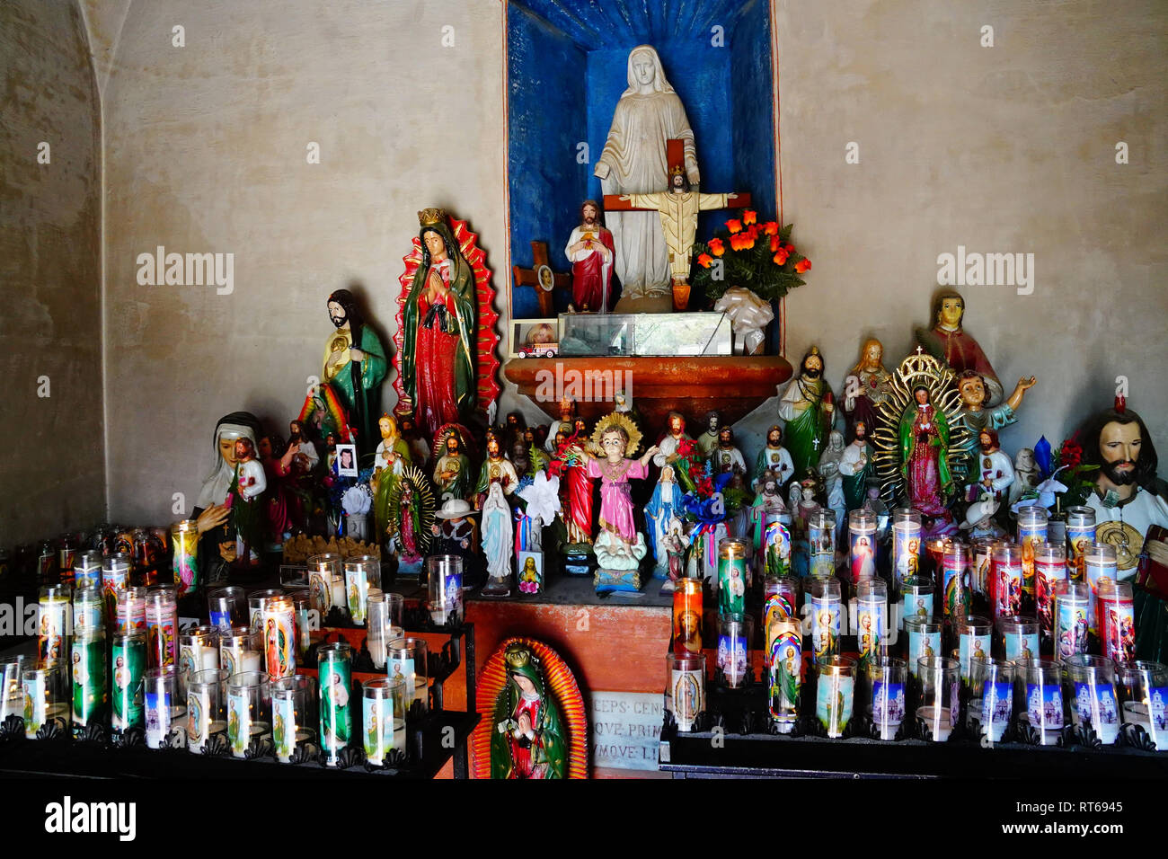 Eine National Historic Landmark, San Xavier Mission wurde als Katholische Mission von Pater Eusebio Kino im Jahre 1692 gegründet. Stockfoto