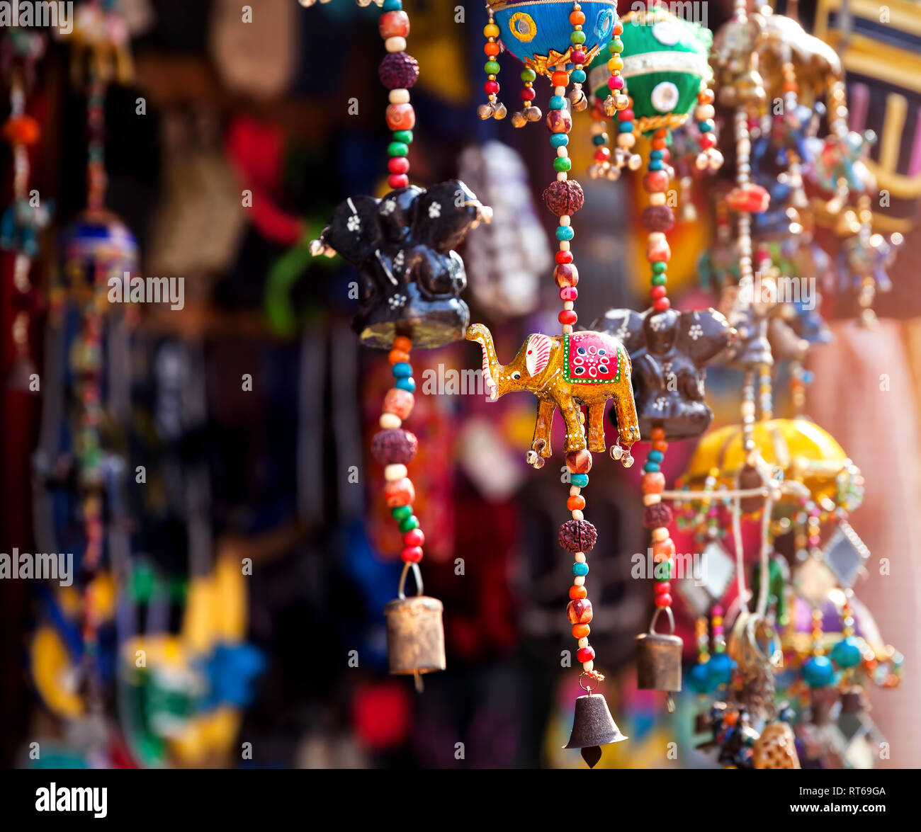 Elefant Spielzeug im Shop am indischen Markt in Goa. Stockfoto