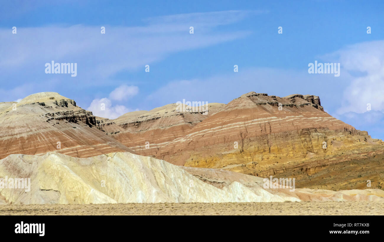 Bunte sedimenary Tone der Aktau Berge, Altyn Emeil Nationalpark, Kasachstan Stockfoto