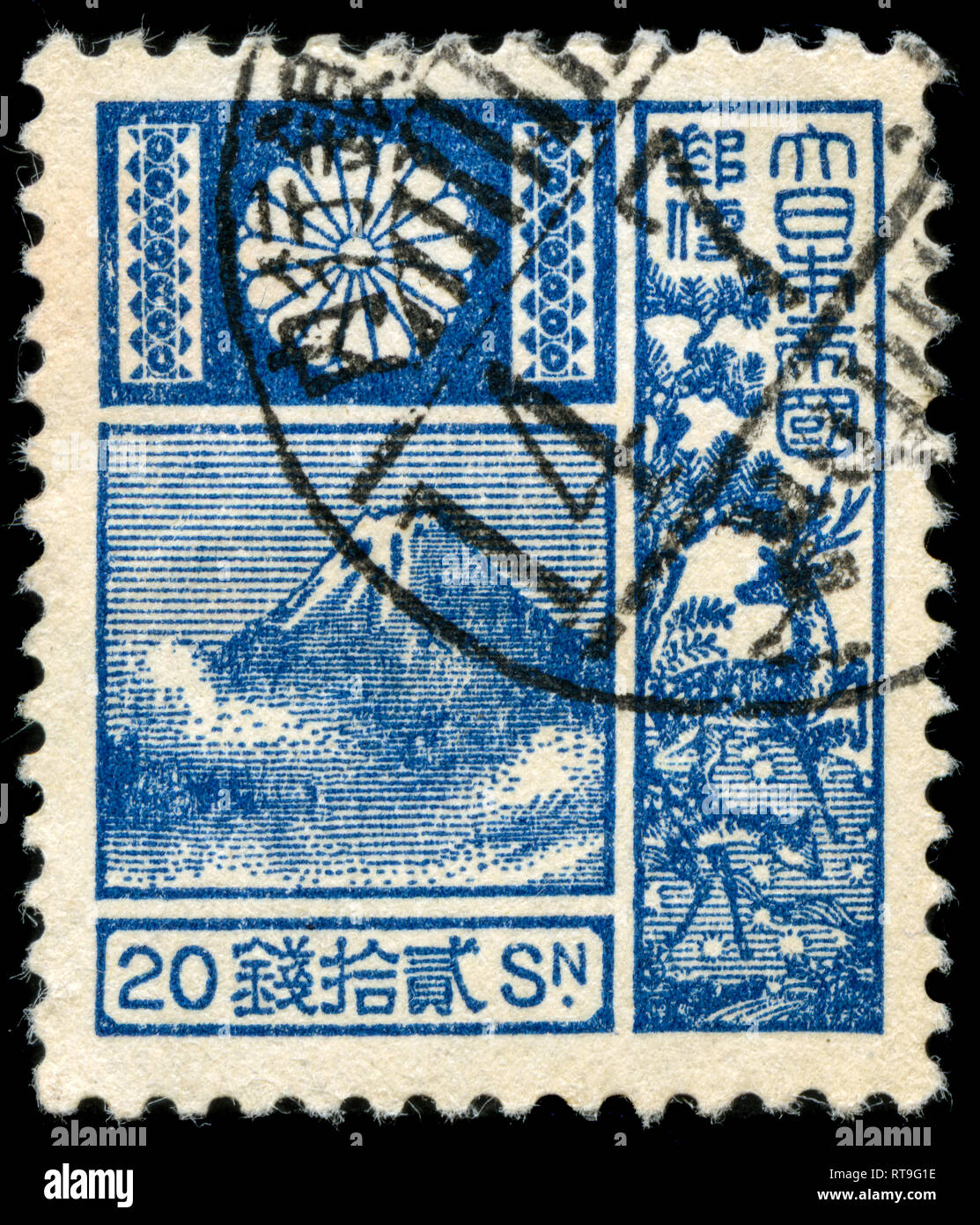 Briefmarke aus Japan in den Berg Fuji und Rotwild (1930-37) - Neue Serie 1937 ausgestellt Stockfoto