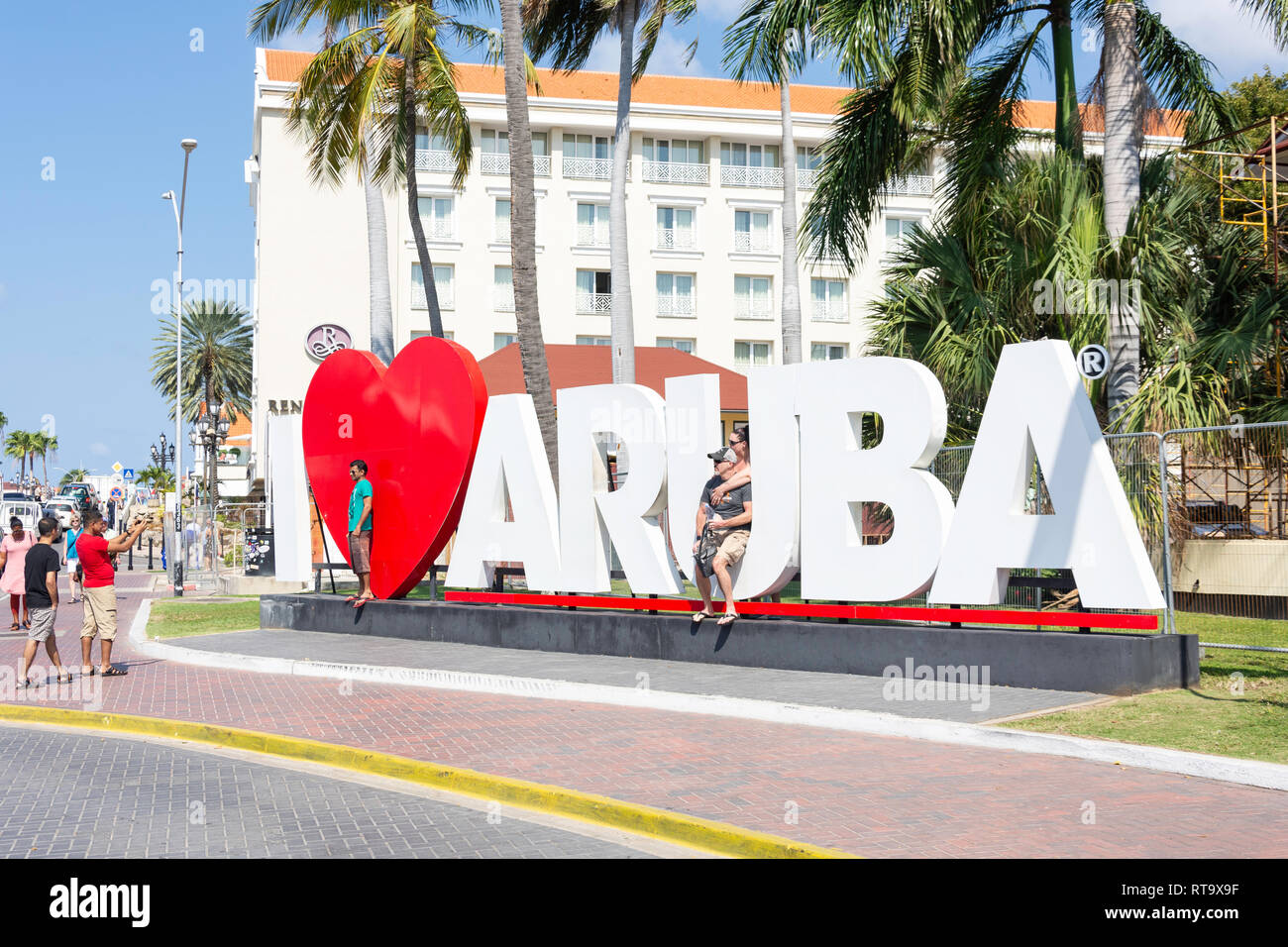 "Ich liebe die Aruba" Schild, Lloyd G. Smith Blvd, Oranjestad, Aruba, ABC-Inseln, Leeward Antillen, Karibik Stockfoto