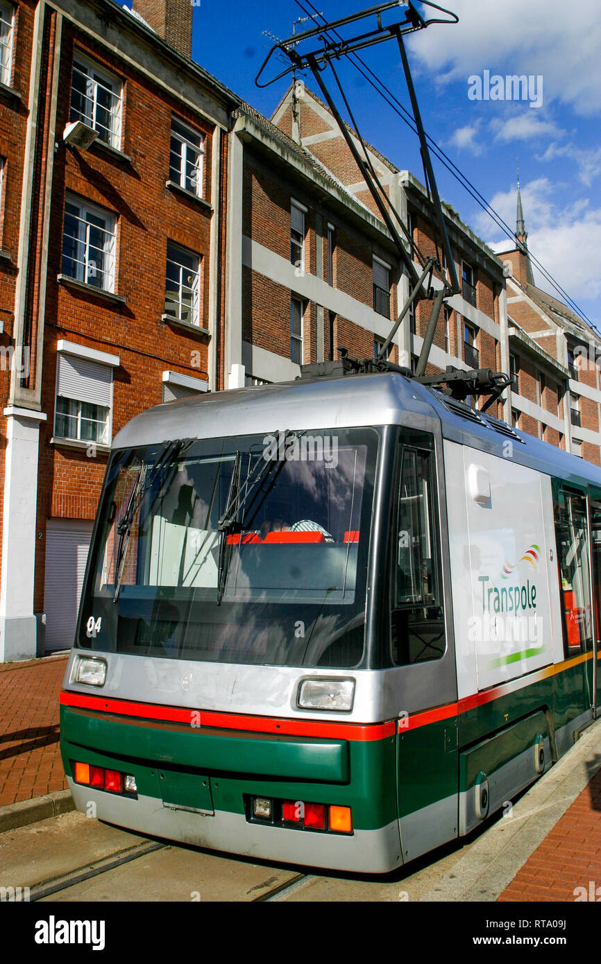 Transpole Straßenbahn Zug, Roubaix, Nord, Frankreich Stockfoto