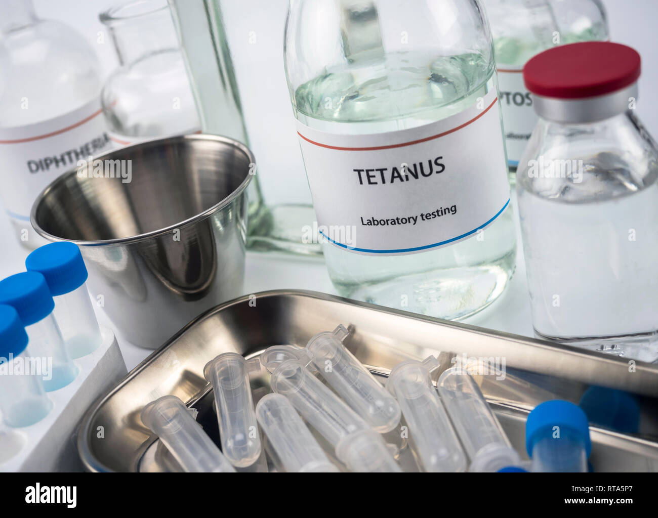 Test Tetanus im Labor, in der konzeptionellen Bild, Komposition horizontal Stockfoto