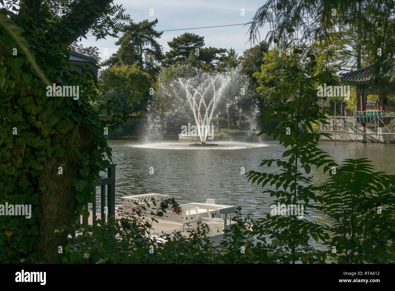 Jardin d'Acclimatation vor Kurzem renoviert wurde dieses Pariser touristische Attraktion zu seiner ehemaligen Pracht wieder in Kraft zu setzen. Stockfoto