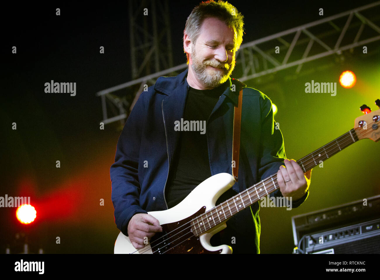 Große Köpfe, Im Park Festival, Southend, Essex © clarissa Debenham/Alamy Stockfoto