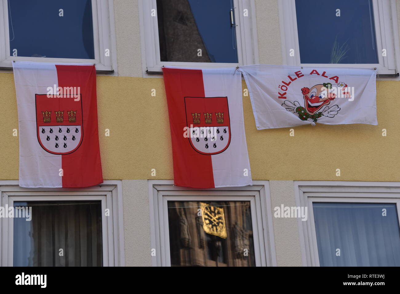 Flaggenfritze Stadt Köln Flagge – 30x45 Cm, Mit Großem Wappen, Polyester – Inkl. Gratis Aufkleber