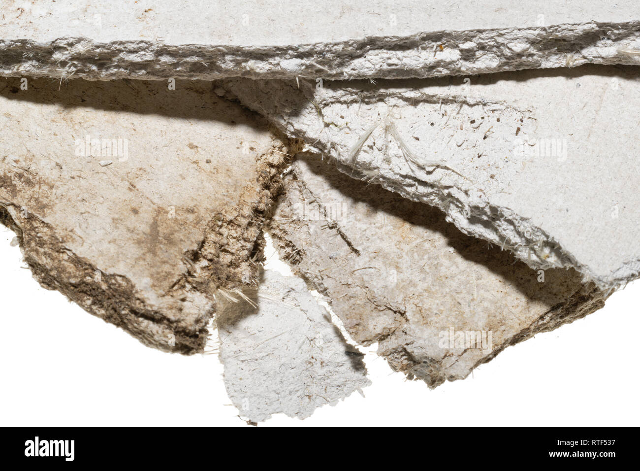 Asbestplatten. Alte Material mit gefährlichen Fasern. Low grade Risiko. Asbestzement board Stockfoto