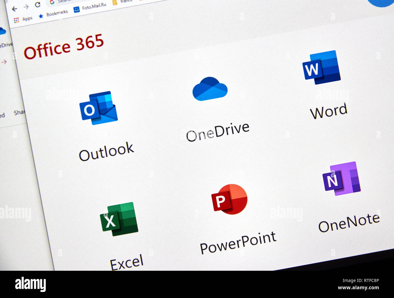 MONTREAL, KANADA - 28. FEBRUAR 2019: Microsofrt Office 365 neue Symbole auf einem PC-Bildschirm. Office 365 ist der Markenname Microsoft verwendet Für eine Gruppe von Tln Stockfoto