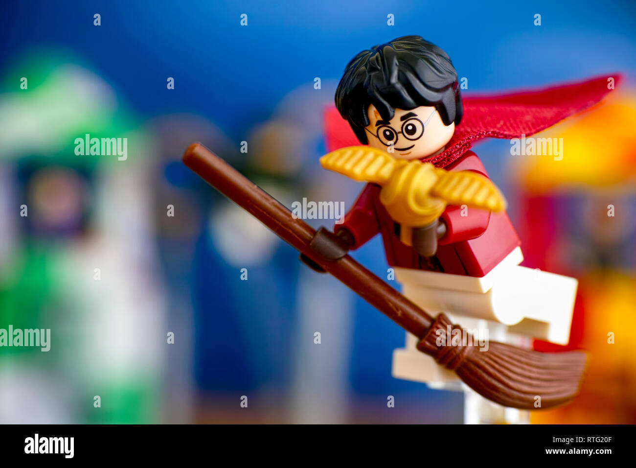 Quidditch besen Fotos und Bildmaterial in hoher Auflösung Alamy