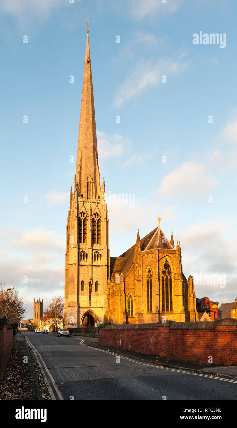 St Walburge, Preston, Lancashire, Großbritannien. Diese viktorianische gotische Kirche hat den höchsten Kirchturm (94 m) in England (von Joseph Hansom, 1854) Stockfoto