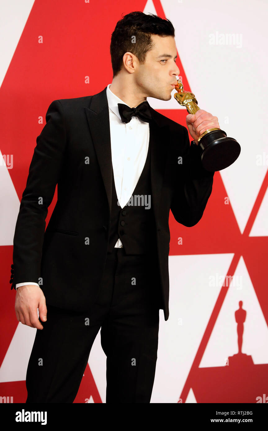 Rami Malek, bester Schauspieler Sieger für "Bohemian Rhapsody", der in der Presse während der 91. jährlichen Academy Awards stellt auf der Dolby Theatre in Hollywood, Kalifornien, am 24. Februar, 2019. Stockfoto