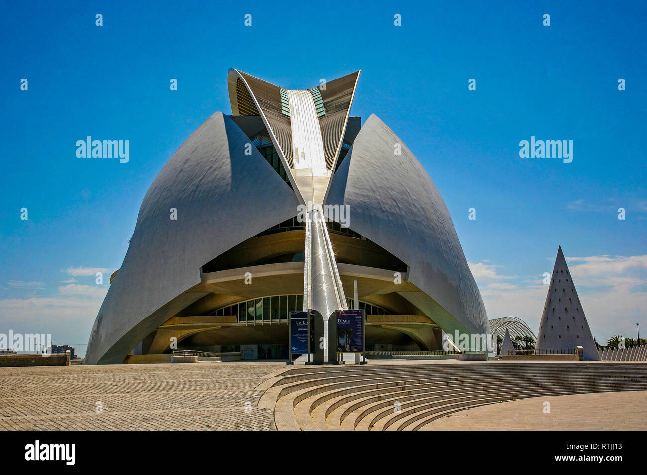 Spanien Valencia die Stadt der Künste und Wissenschaften Wissenschaft - Königin Sofia Palast der Künste Stockfoto