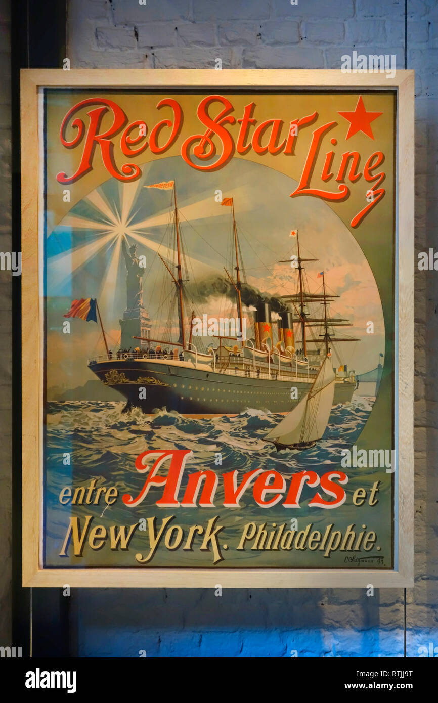 Vintage Poster der Red Star Line mit den Passagier Schiff segeln unter belgischer Flagge zwischen Antwerpen, Belgien und New York, USA Stockfoto