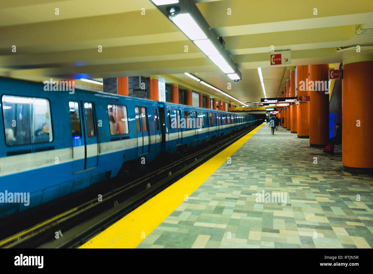 Montreal, Quebec, Kanada - März 2019 - U-Bahnstation McGill College Stockfoto