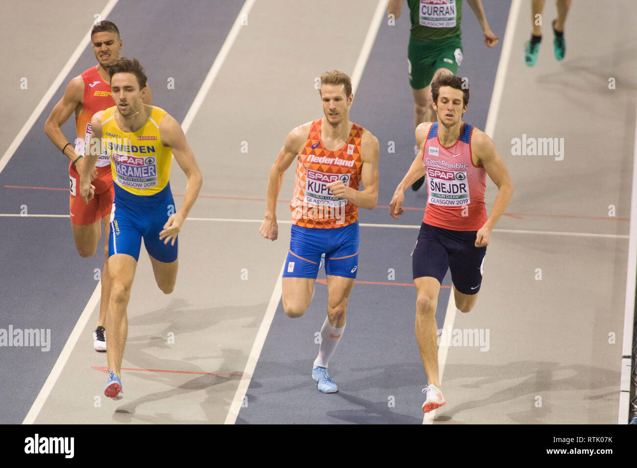 Glasgow, Schottland, Großbritannien. 01 Mär, 2019. Glasgow, Schottland - 1. März: Während der 1. Runde der Mens 800 m am 1. Tag der Europäischen Indoor Leichtathletik WM im Emirates Stadion in Glasgow, Schottland. (Quelle: Scottish Borders, Medien/Alamy leben Nachrichten Stockfoto