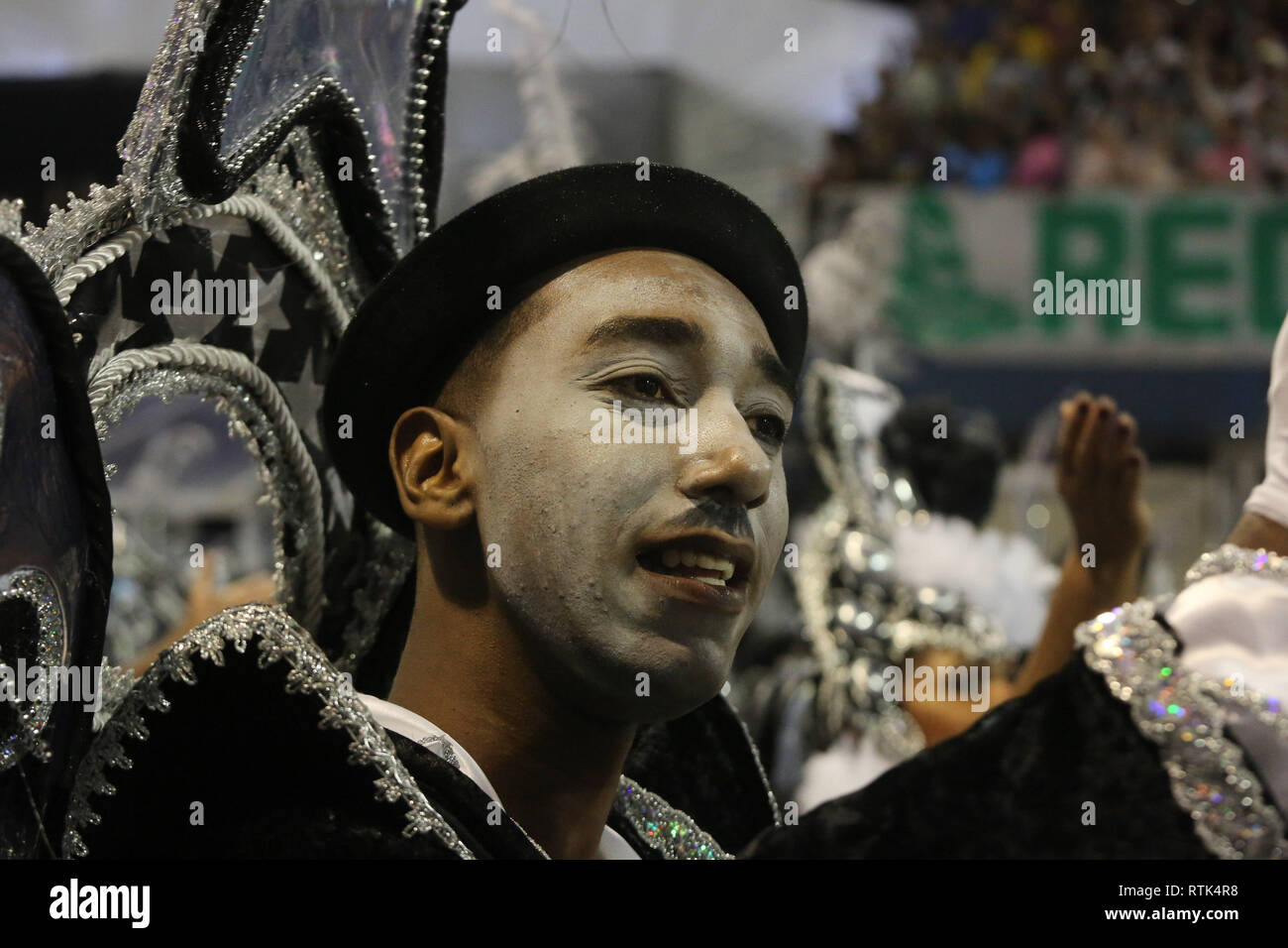 Sao Paulo, Brasilien. 2 Mär, 2019. Parade der Império da Casa Verde, am ersten Tag des Paraden des samba Schulen, der besonderen Karneval Gruppe von Sao Paulo 2019, im Sambadrome do Anhembi, Zona Norte de Sao Paulo, am Samstag. März 2, 2019. Credit: FÃ¡Bio Vieira/FotoRua/ZUMA Draht/Alamy leben Nachrichten Stockfoto