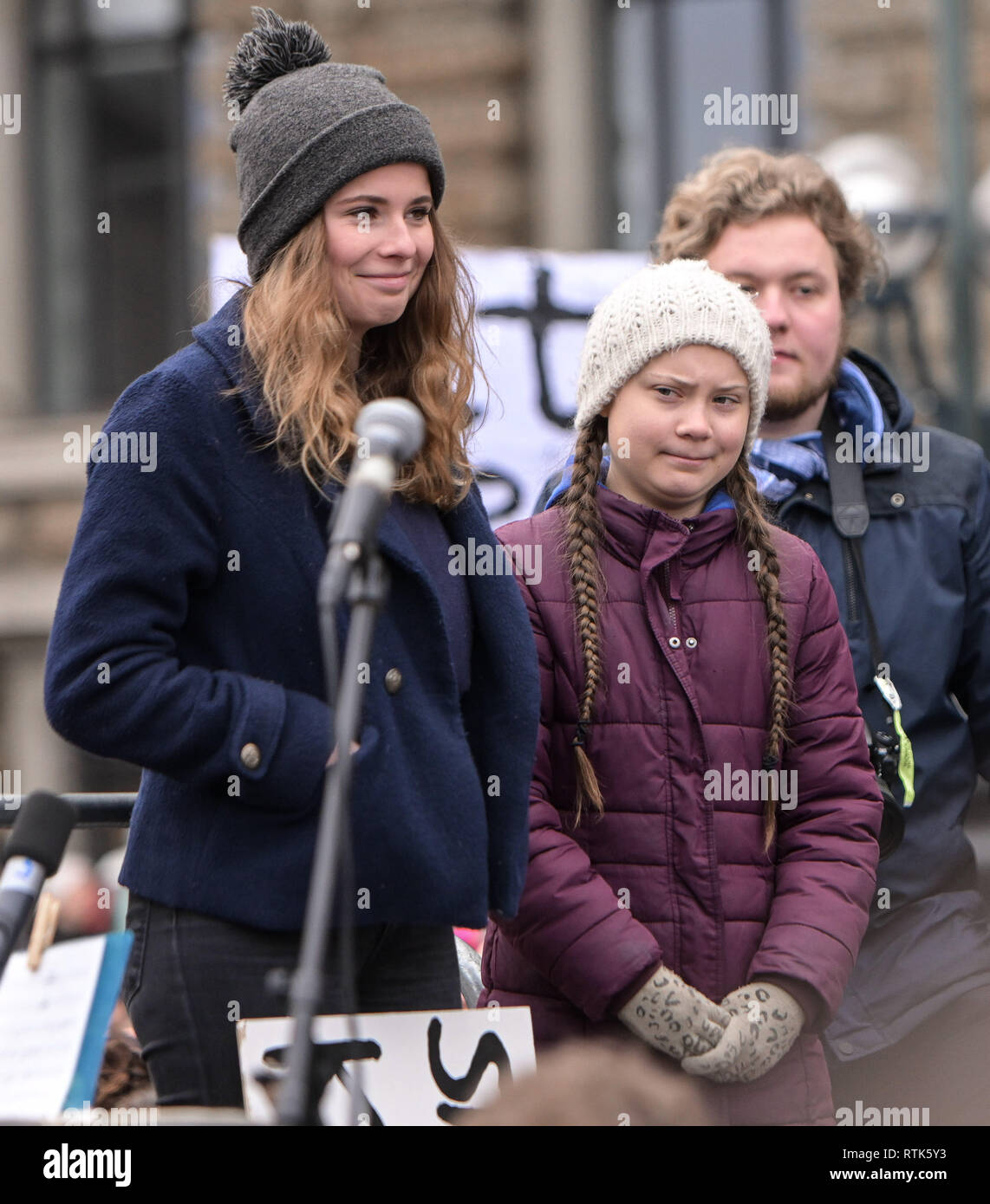 Greta Thunberg Luisa Neubauer 2019 Fotos Und Bildmaterial In Hoher greta-thunberg-luisa-neubauer-2019-fotos-und-bildmaterial-in-hoher