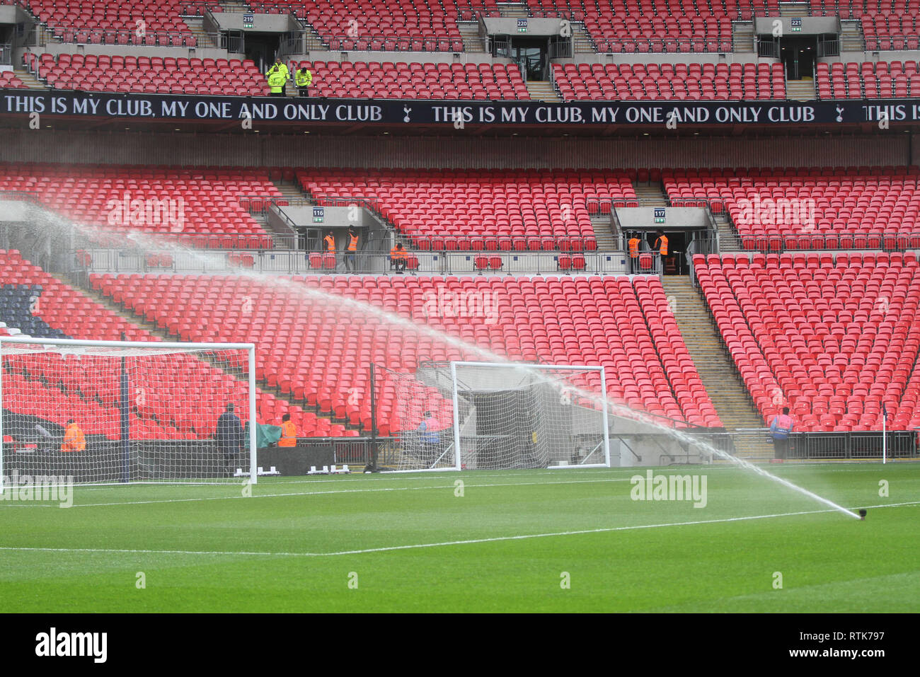 London, Großbritannien. 02 Mär, 2019. London, UK. 2 Mär, 2019. Eine allgemeine Ansicht der Boden während der Premier League Spiel zwischen Arsenal und Tottenham Hotspur im Wembley Stadion am 2. März 2019 in London, England. (Foto von Mick Kearns/phcimages.com) Credit: PHC Images/Alamy leben Nachrichten Stockfoto